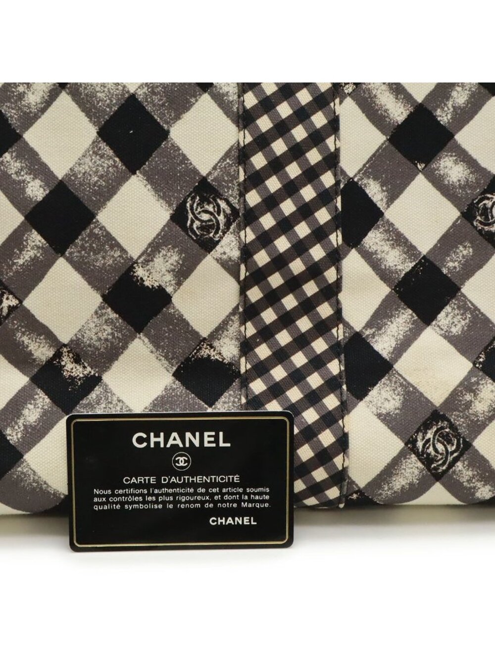 Chanel CC Logo Gingham Check Tote Big Canvas Black White Cruise Collection - Picture 9 of 9